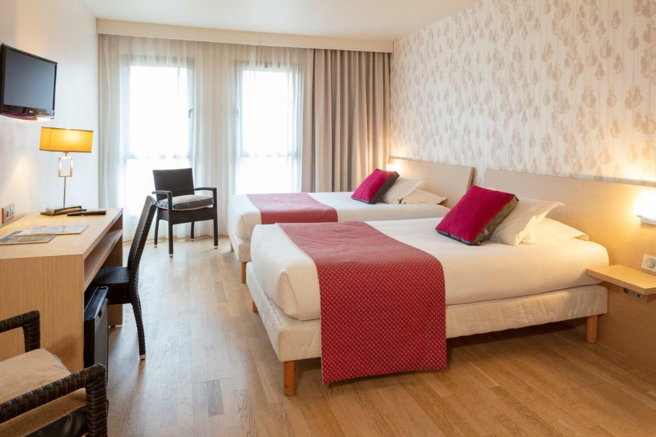 Hotel La Chaumiere Quillan Buitenkant foto