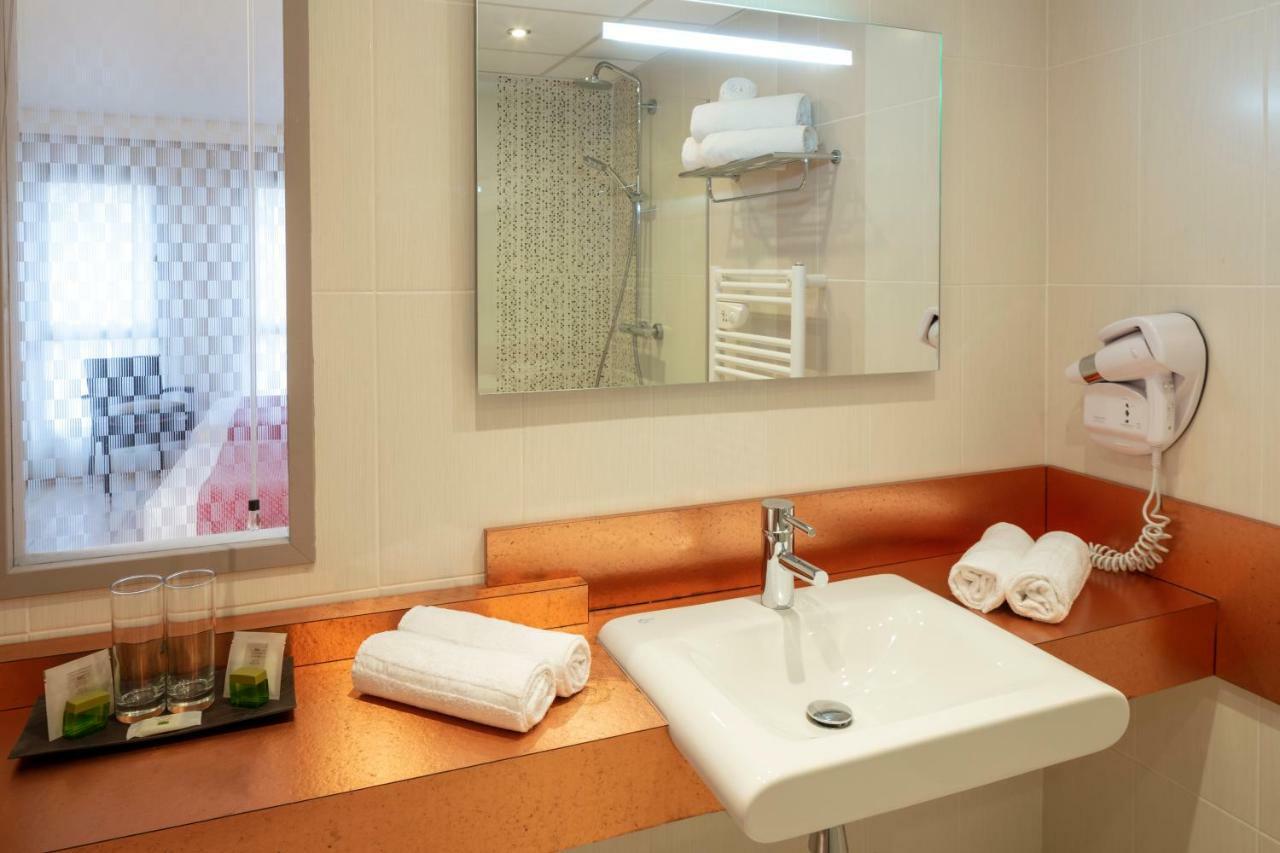 Hotel La Chaumiere Quillan Buitenkant foto